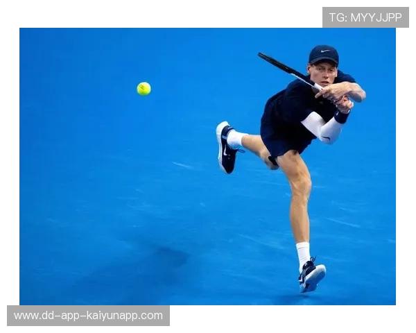 中国赛季开局顺利，辛纳晋级中网16强，辛纳网球图片