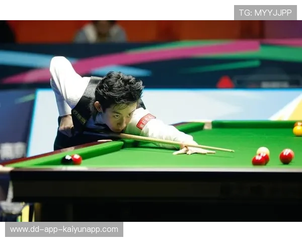 斯诺克国锦赛，七冠王遭遇6连鞭，50岁老将打出137分、101分，斯诺克球员锦标赛4强