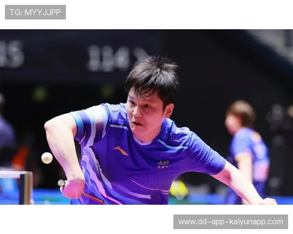 第一次英超现场体验，樊振东笑容满面分享喜悦，樊振东vs西蒙高茨回放